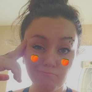 Meet your Posher, Lexi